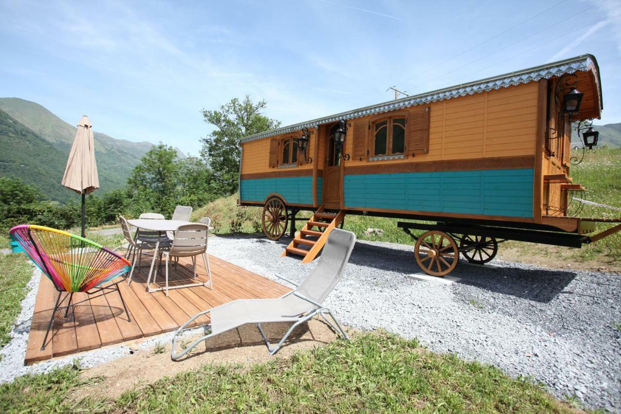 Roulottes Montagne Pyrenees Hotel Luz-Saint-Sauveur Exterior photo